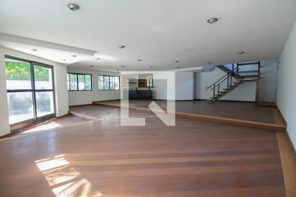 Casa com 6 quartos à venda, 568m2 em Rio De Janeiro - RJ - imagem 1 Foto 1 de Casa com 6 quartos à venda, 568m2 em Rio De Janeiro - RJ