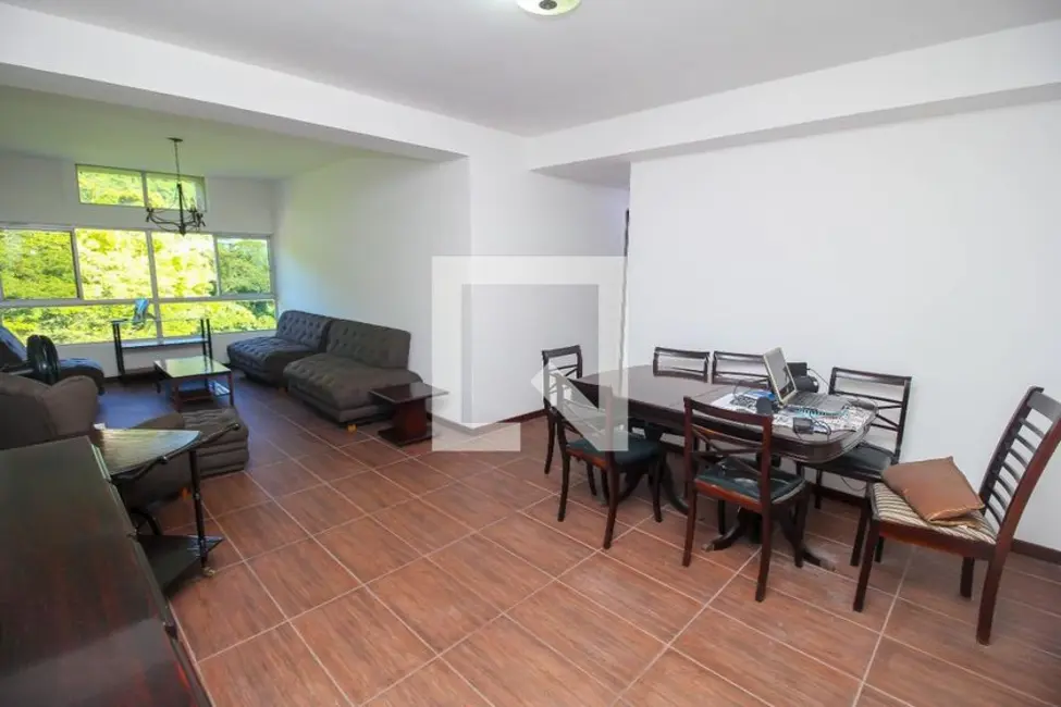 Apartamento com 3 quartos à venda, 120m2 em Laranjeiras, Rio De Janeiro - RJ - imagem 1 Foto 1 de Apartamento com 3 quartos à venda, 120m2 em Laranjeiras, Rio De Janeiro - RJ