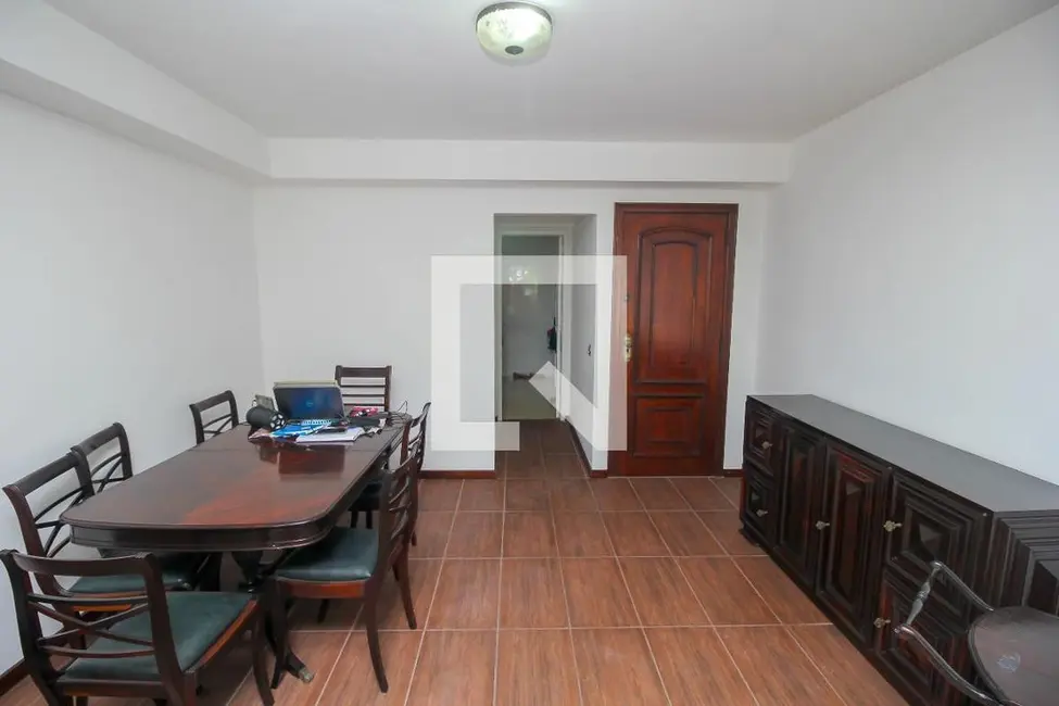 Apartamento com 3 quartos à venda, 120m2 em Laranjeiras, Rio De Janeiro - RJ - imagem 8 Foto 8 de Apartamento com 3 quartos à venda, 120m2 em Laranjeiras, Rio De Janeiro - RJ