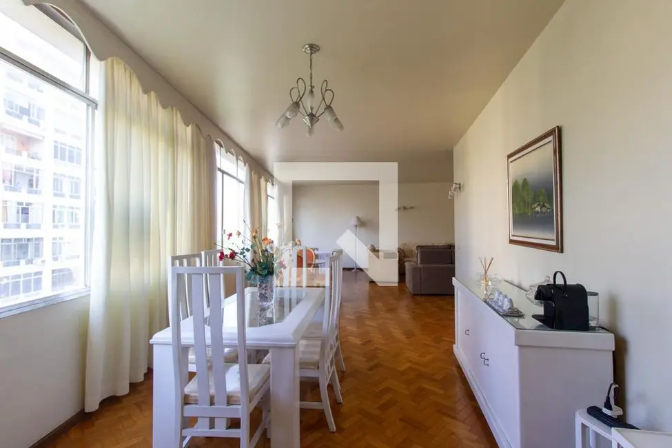 Apartamento com 4 quartos à venda, 250m2 em Laranjeiras, Rio De Janeiro - RJ - imagem 8 Foto 8 de Apartamento com 4 quartos à venda, 250m2 em Laranjeiras, Rio De Janeiro - RJ
