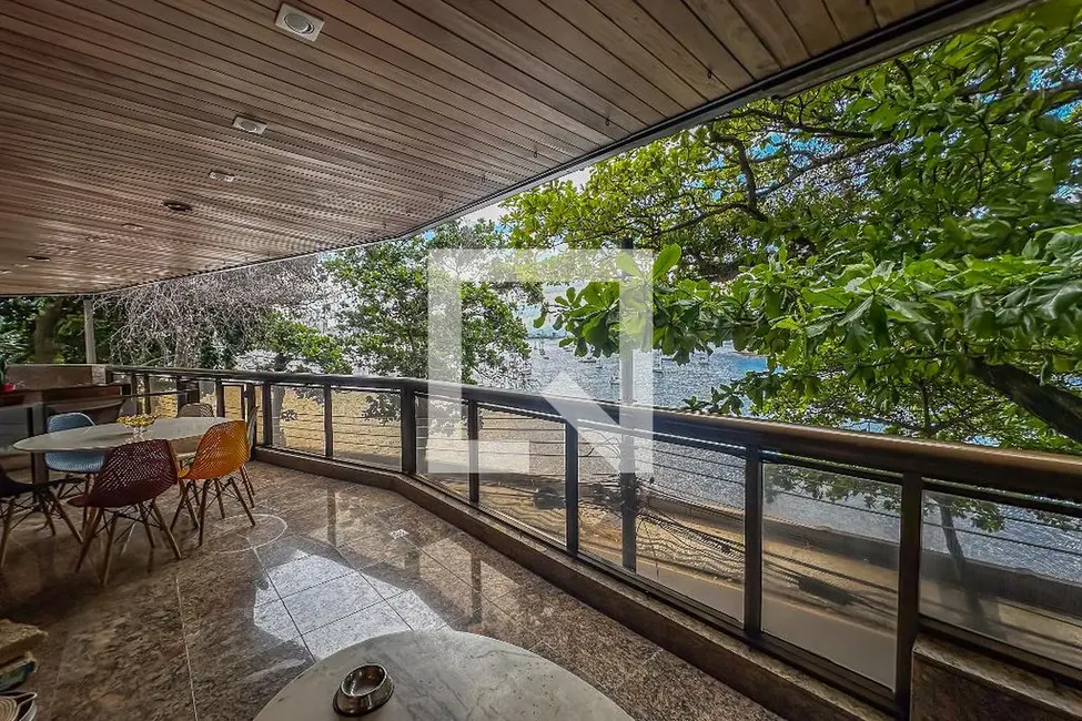 Apartamento com 4 quartos à venda, 282m2 em Urca, Rio De Janeiro - RJ - imagem 9 Foto 9 de Apartamento com 4 quartos à venda, 282m2 em Urca, Rio De Janeiro - RJ