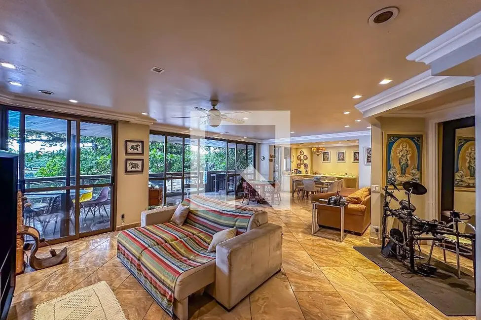 Apartamento com 4 quartos à venda, 282m2 em Urca, Rio De Janeiro - RJ - imagem 3 Foto 3 de Apartamento com 4 quartos à venda, 282m2 em Urca, Rio De Janeiro - RJ