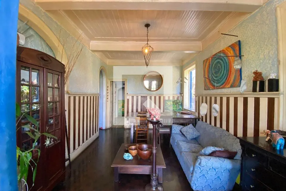 Casa com 7 quartos à venda, 350m2 em Laranjeiras, Rio De Janeiro - RJ - imagem 4 Foto 4 de Casa com 7 quartos à venda, 350m2 em Laranjeiras, Rio De Janeiro - RJ