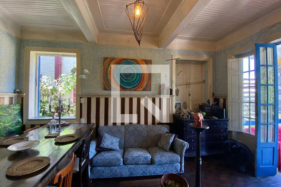 Casa com 7 quartos à venda, 350m2 em Laranjeiras, Rio De Janeiro - RJ - imagem 6 Foto 6 de Casa com 7 quartos à venda, 350m2 em Laranjeiras, Rio De Janeiro - RJ