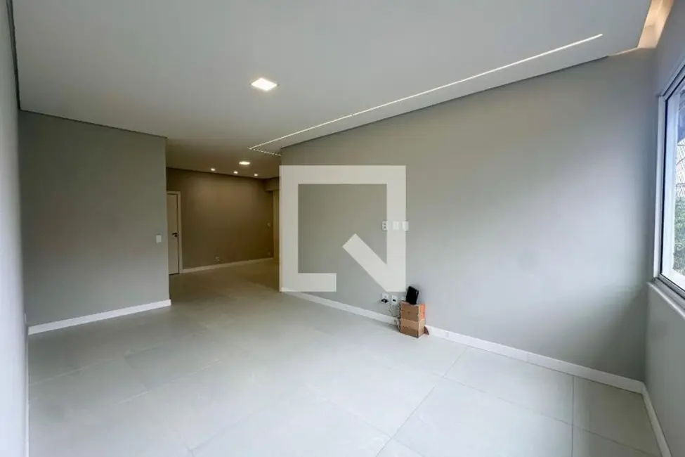 Foto 3 de Apartamento com 3 quartos à venda, 130m2 em Laranjeiras, Rio De Janeiro - RJ