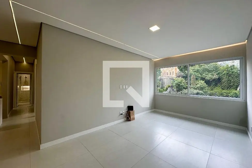 Foto 2 de Apartamento com 3 quartos à venda, 130m2 em Laranjeiras, Rio De Janeiro - RJ