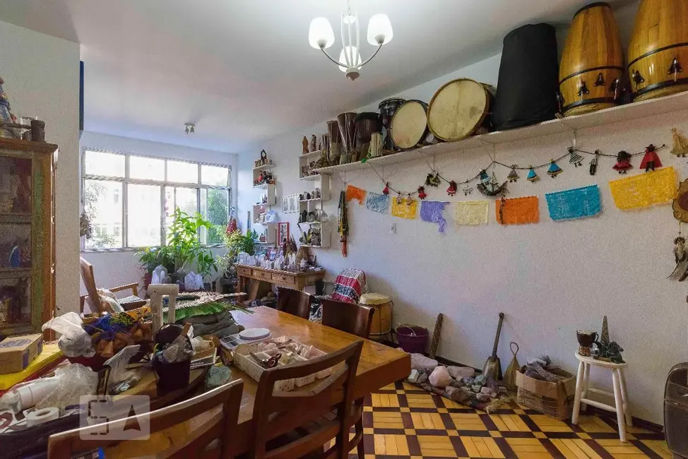 Apartamento com 3 quartos à venda, 109m2 em Laranjeiras, Rio De Janeiro - RJ - imagem 2 Foto 2 de Apartamento com 3 quartos à venda, 109m2 em Laranjeiras, Rio De Janeiro - RJ