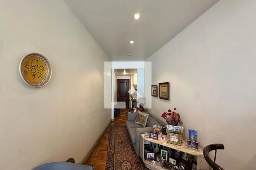 Apartamento com 3 quartos à venda, 122m2 em Laranjeiras, Rio De Janeiro - RJ - imagem 3 Foto 3 de Apartamento com 3 quartos à venda, 122m2 em Laranjeiras, Rio De Janeiro - RJ