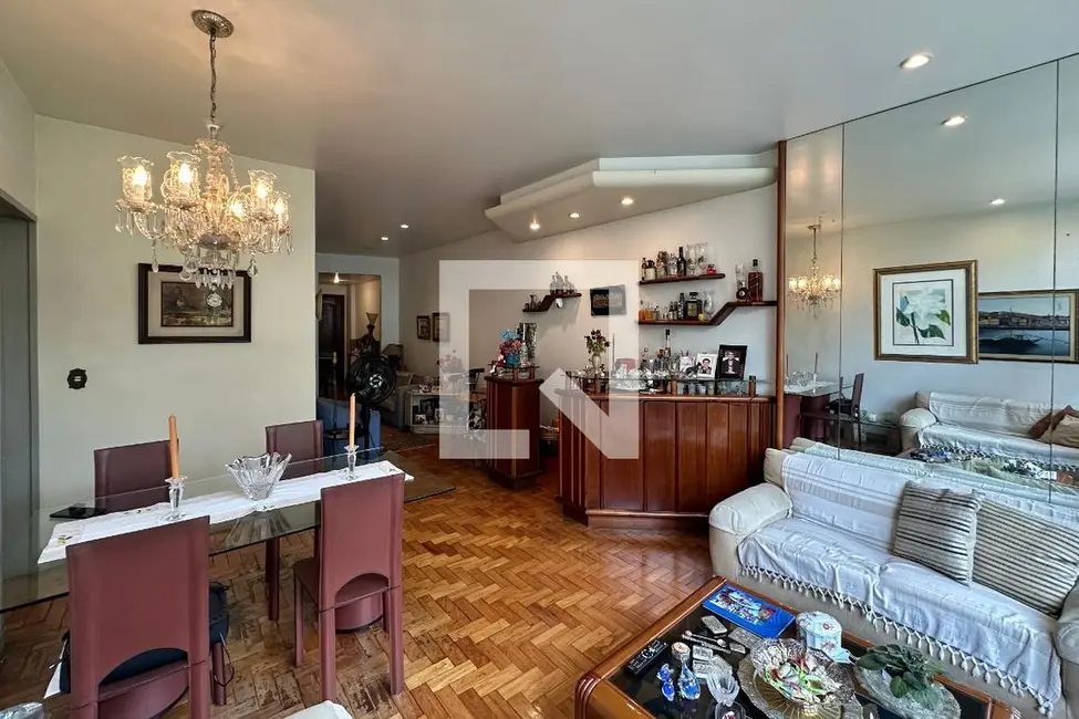 Apartamento com 3 quartos à venda, 122m2 em Laranjeiras, Rio De Janeiro - RJ - imagem 8 Foto 8 de Apartamento com 3 quartos à venda, 122m2 em Laranjeiras, Rio De Janeiro - RJ