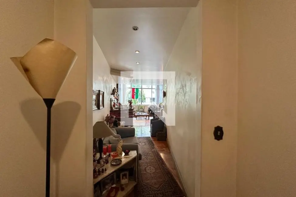 Apartamento com 3 quartos à venda, 122m2 em Laranjeiras, Rio De Janeiro - RJ - imagem 5 Foto 5 de Apartamento com 3 quartos à venda, 122m2 em Laranjeiras, Rio De Janeiro - RJ