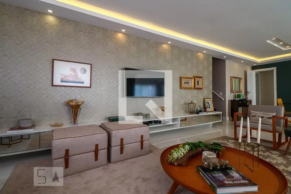 Foto 9 de Casa com 4 quartos à venda, 450m2 em Rio De Janeiro - RJ