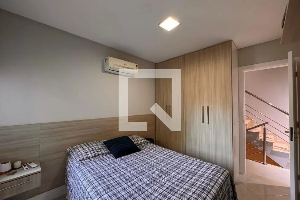 Casa de Condomínio com 4 quartos à venda, 340m2 em Rio De Janeiro - RJ - imagem 8 Foto 8 de Casa de Condomínio com 4 quartos à venda, 340m2 em Rio De Janeiro - RJ