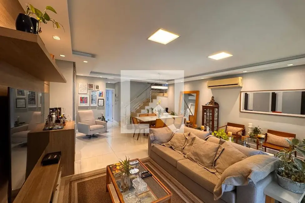 Casa de Condomínio com 4 quartos à venda, 340m2 em Rio De Janeiro - RJ - imagem 1 Foto 1 de Casa de Condomínio com 4 quartos à venda, 340m2 em Rio De Janeiro - RJ