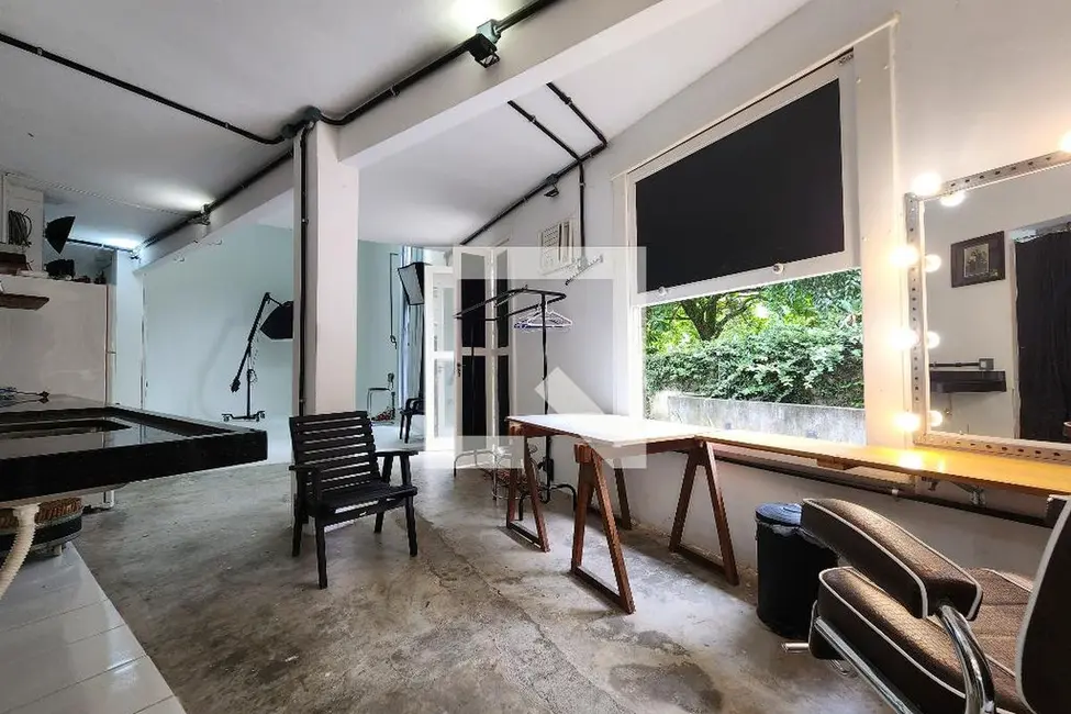 Casa com 4 quartos à venda, 320m2 em Laranjeiras, Rio De Janeiro - RJ - imagem 7 Foto 7 de Casa com 4 quartos à venda, 320m2 em Laranjeiras, Rio De Janeiro - RJ