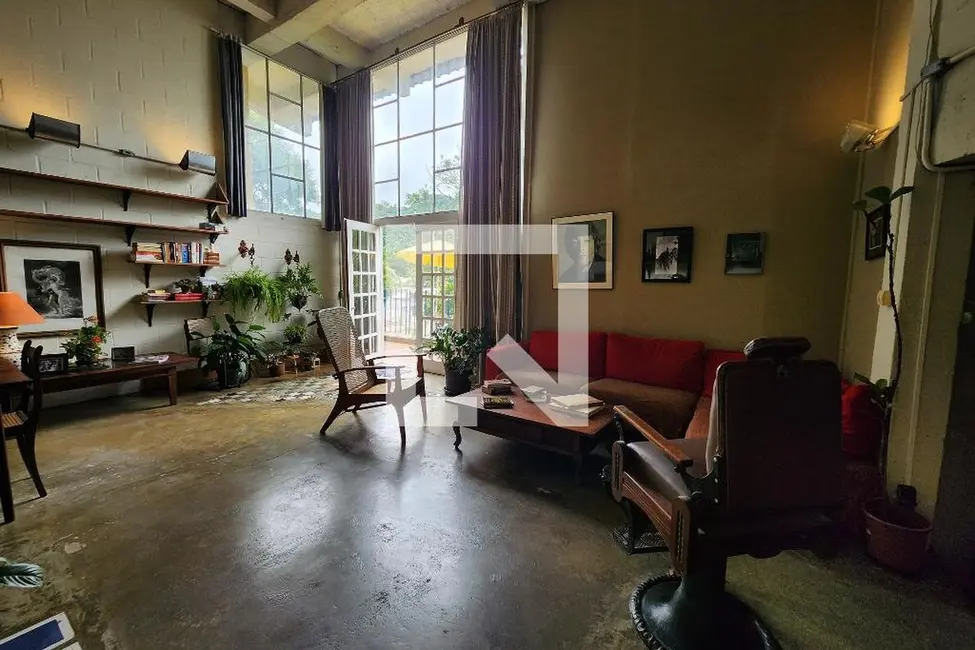 Casa com 4 quartos à venda, 320m2 em Laranjeiras, Rio De Janeiro - RJ - imagem 5 Foto 5 de Casa com 4 quartos à venda, 320m2 em Laranjeiras, Rio De Janeiro - RJ