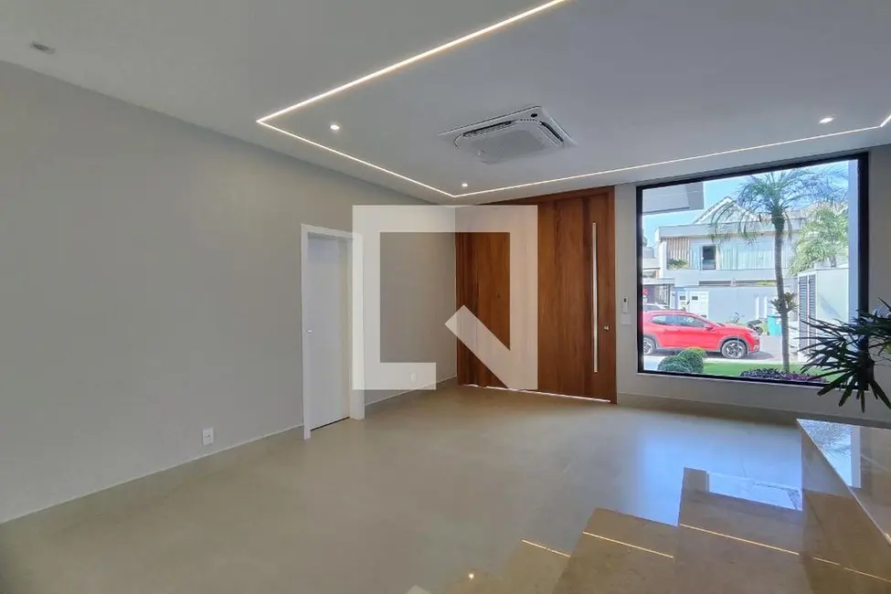 Foto 3 de Casa de Condomínio com 4 quartos à venda, 350m2 em Rio De Janeiro - RJ
