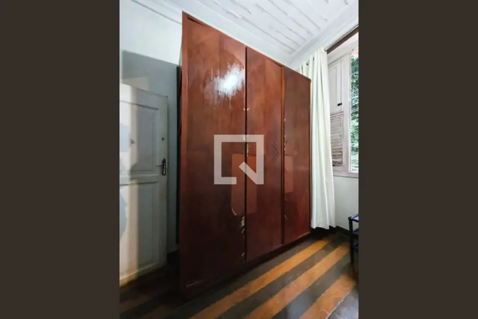 Casa com 4 quartos à venda, 340m2 em Laranjeiras, Rio De Janeiro - RJ - imagem 1 Foto 1 de Casa com 4 quartos à venda, 340m2 em Laranjeiras, Rio De Janeiro - RJ