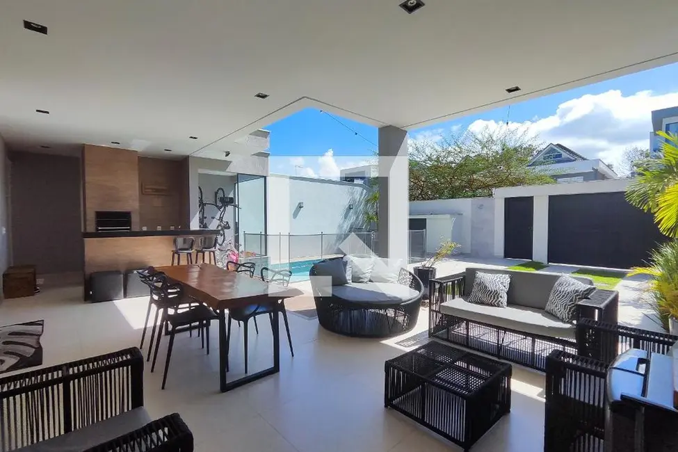 Casa de Condomínio com 3 quartos à venda, 372m2 em Rio De Janeiro - RJ - imagem 6 Foto 6 de Casa de Condomínio com 3 quartos à venda, 372m2 em Rio De Janeiro - RJ