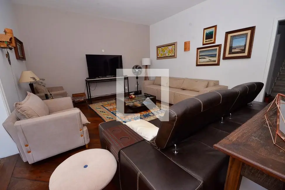 Casa com 5 quartos à venda, 550m2 em Laranjeiras, Rio De Janeiro - RJ - imagem 2 Foto 2 de Casa com 5 quartos à venda, 550m2 em Laranjeiras, Rio De Janeiro - RJ