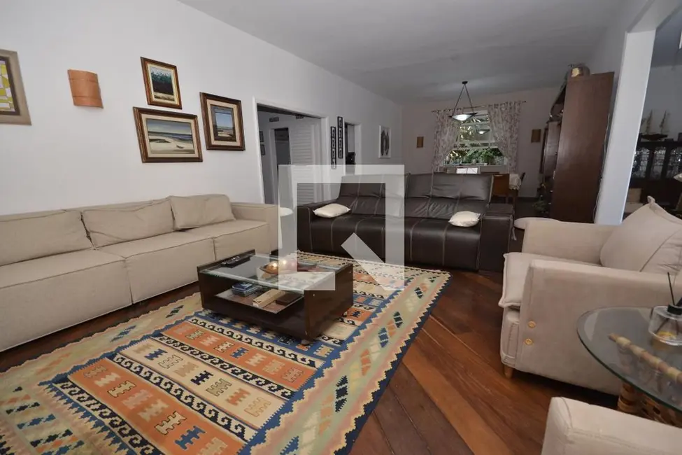 Casa com 5 quartos à venda, 550m2 em Laranjeiras, Rio De Janeiro - RJ - imagem 4 Foto 4 de Casa com 5 quartos à venda, 550m2 em Laranjeiras, Rio De Janeiro - RJ
