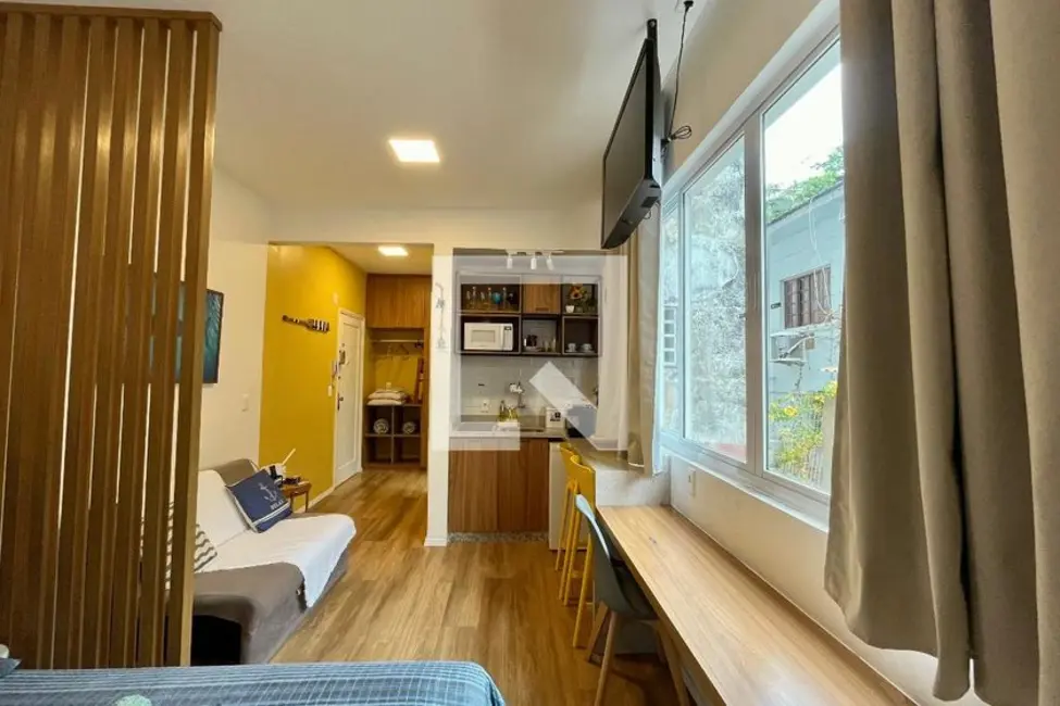 Apartamento com 1 quarto à venda, 20m2 em Leblon, Rio De Janeiro - RJ - imagem 2 Foto 2 de Apartamento com 1 quarto à venda, 20m2 em Leblon, Rio De Janeiro - RJ