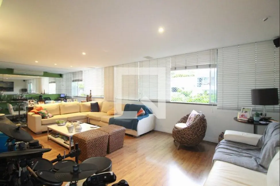 Apartamento com 3 quartos à venda, 154m2 em Ipanema, Rio De Janeiro - RJ - imagem 2 Foto 2 de Apartamento com 3 quartos à venda, 154m2 em Ipanema, Rio De Janeiro - RJ