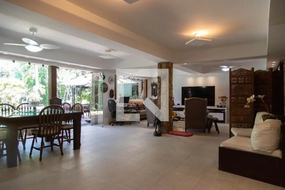 Foto 1 de Casa com 7 quartos à venda, 1200m2 em Rio De Janeiro - RJ