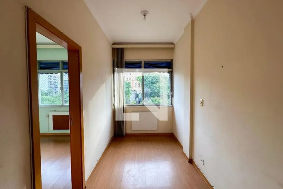 Apartamento com 2 quartos à venda, 75m2 em Laranjeiras, Rio De Janeiro - RJ - imagem 5 Foto 5 de Apartamento com 2 quartos à venda, 75m2 em Laranjeiras, Rio De Janeiro - RJ