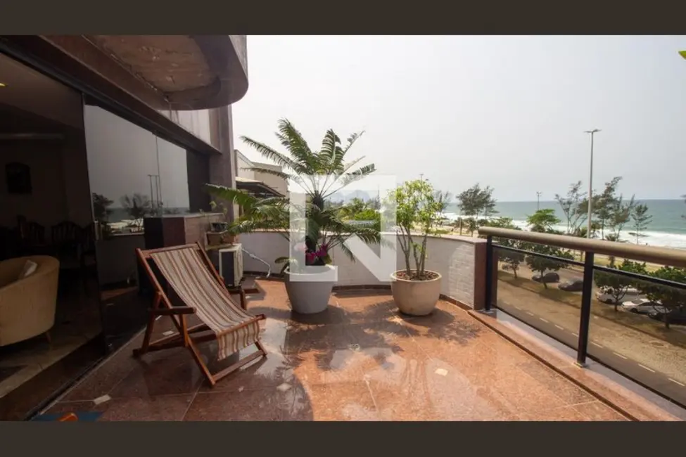 Apartamento com 5 quartos à venda, 345m2 em Rio De Janeiro - RJ - imagem 7 Foto 7 de Apartamento com 5 quartos à venda, 345m2 em Rio De Janeiro - RJ