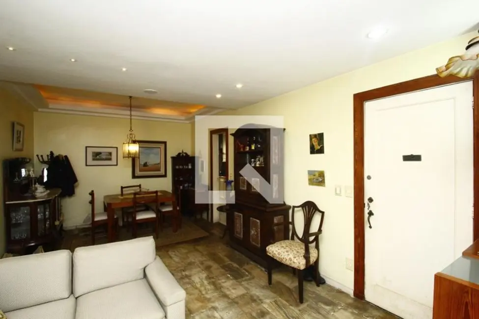 Apartamento com 3 quartos à venda, 137m2 em Laranjeiras, Rio De Janeiro - RJ - imagem 2 Foto 2 de Apartamento com 3 quartos à venda, 137m2 em Laranjeiras, Rio De Janeiro - RJ