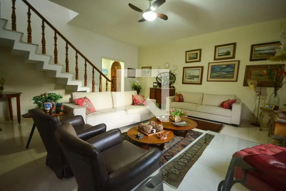 Apartamento com 4 quartos à venda, 260m2 em Laranjeiras, Rio De Janeiro - RJ - imagem 3 Foto 3 de Apartamento com 4 quartos à venda, 260m2 em Laranjeiras, Rio De Janeiro - RJ