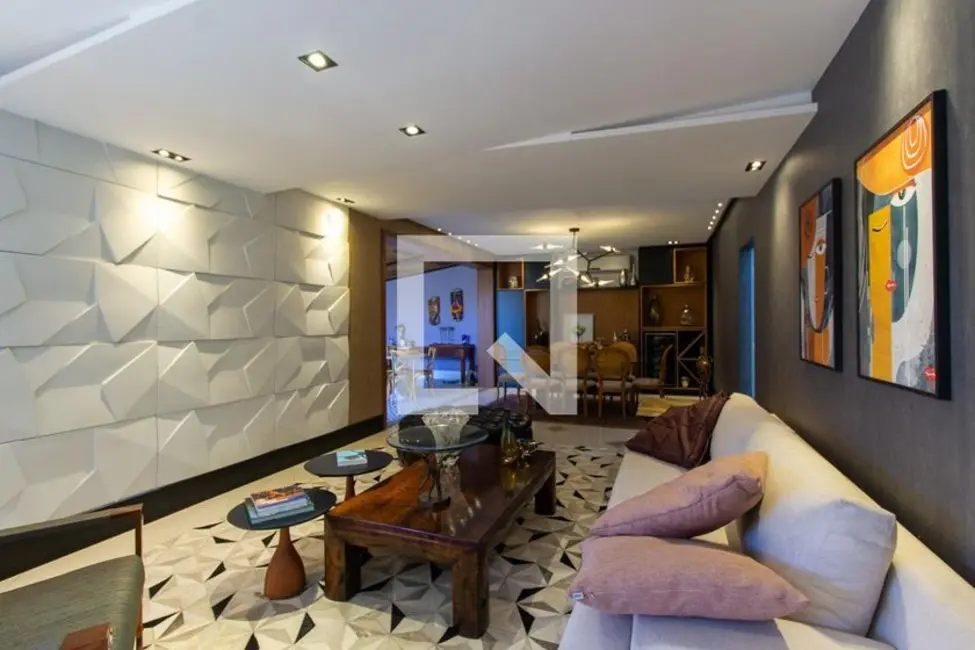 Casa com 6 quartos à venda, 350m2 em Laranjeiras, Rio De Janeiro - RJ - imagem 6 Foto 6 de Casa com 6 quartos à venda, 350m2 em Laranjeiras, Rio De Janeiro - RJ