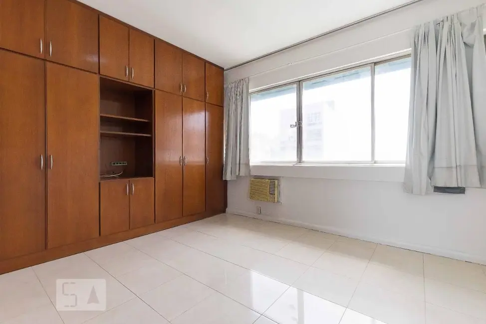Apartamento com 3 quartos à venda, 130m2 em Laranjeiras, Rio De Janeiro - RJ - imagem 7 Foto 7 de Apartamento com 3 quartos à venda, 130m2 em Laranjeiras, Rio De Janeiro - RJ