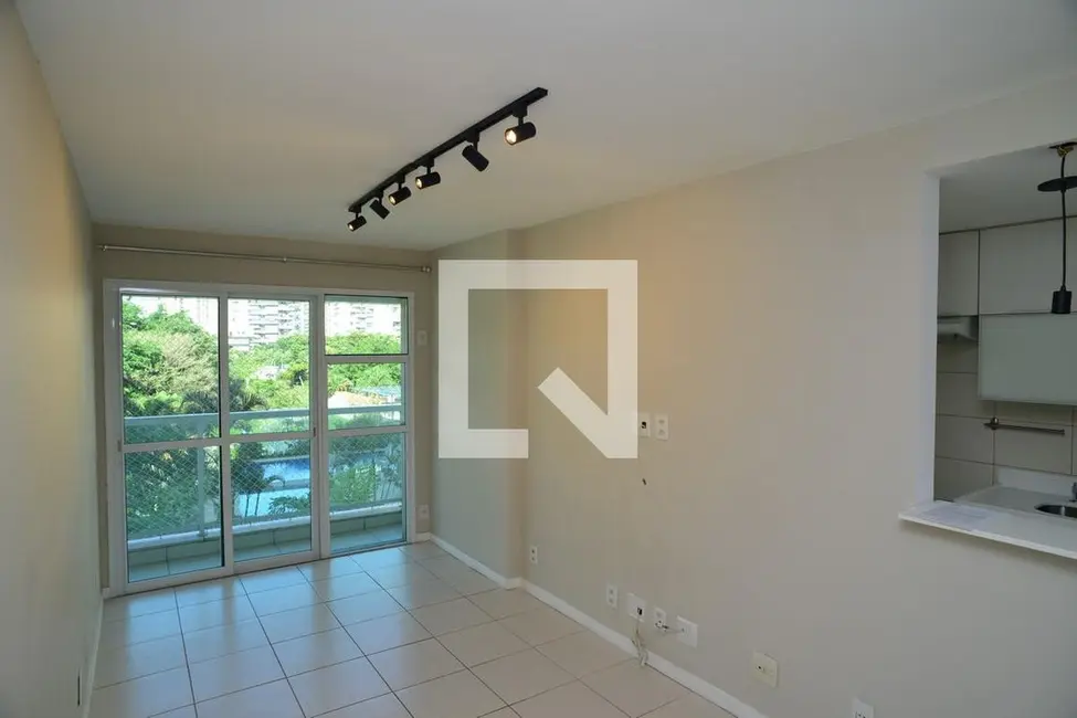 Apartamento com 2 quartos à venda, 60m2 em Barra da Tijuca, Rio De Janeiro - RJ - imagem 4 Foto 4 de Apartamento com 2 quartos à venda, 60m2 em Barra da Tijuca, Rio De Janeiro - RJ