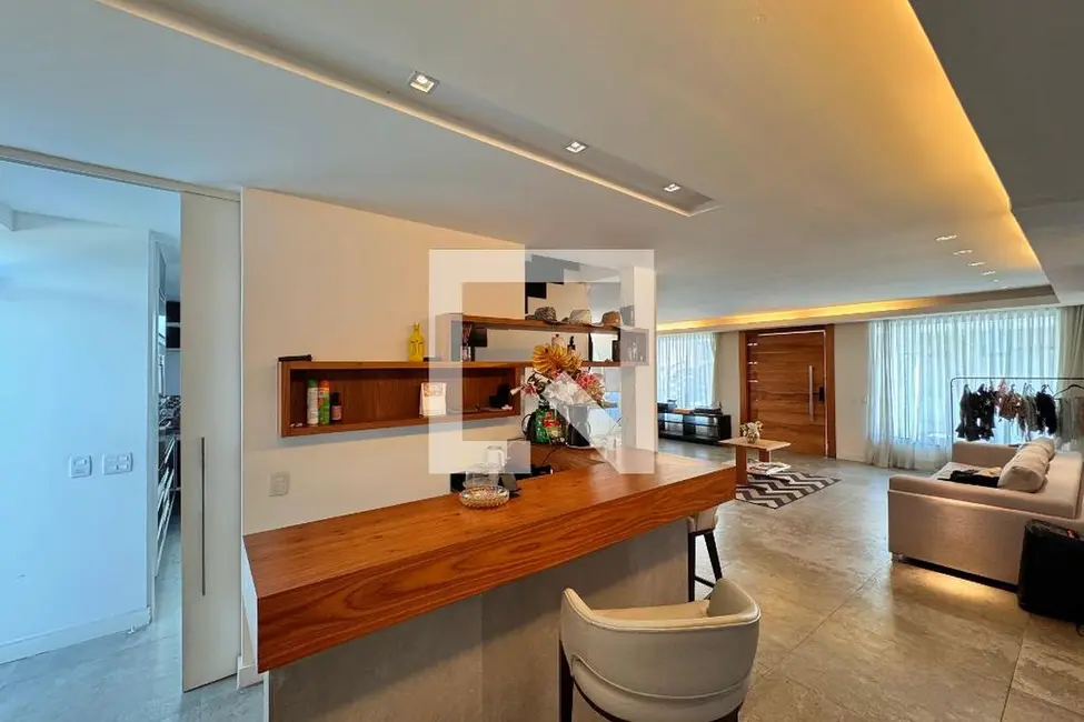 Foto 6 de Casa com 3 quartos à venda, 600m2 em Rio De Janeiro - RJ