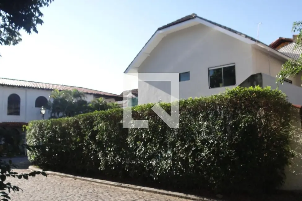 Casa com 7 quartos à venda, 384m2 em Barra da Tijuca, Rio De Janeiro - RJ - imagem 3 Foto 3 de Casa com 7 quartos à venda, 384m2 em Barra da Tijuca, Rio De Janeiro - RJ