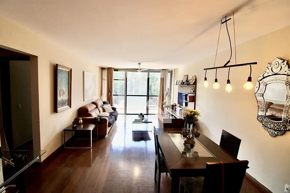 Apartamento com 4 quartos à venda, 145m2 em Rio De Janeiro - RJ - imagem 2 Foto 2 de Apartamento com 4 quartos à venda, 145m2 em Rio De Janeiro - RJ