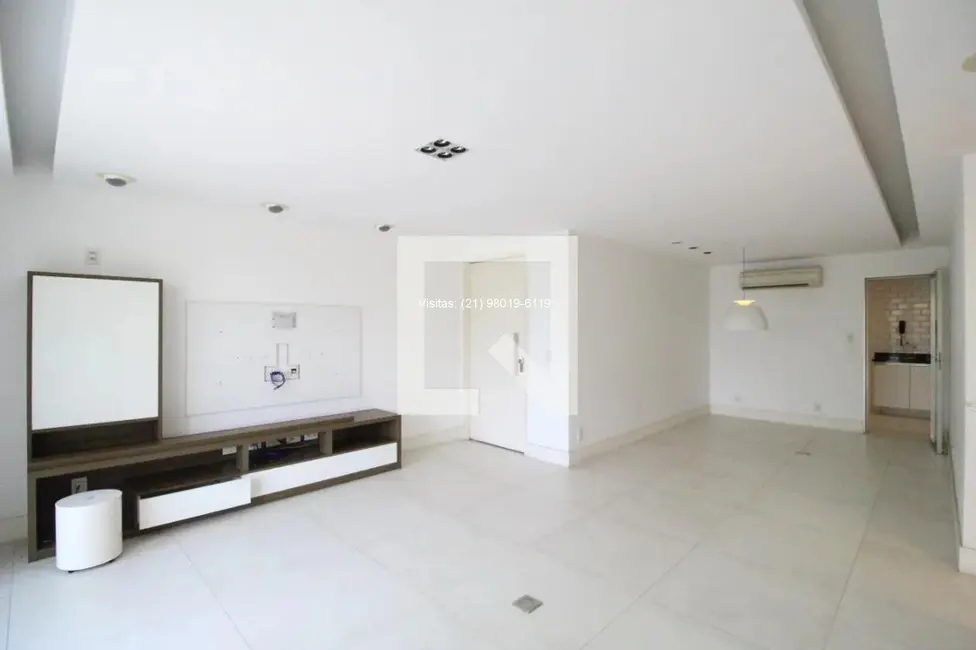 Apartamento com 4 quartos à venda, 150m2 em Rio De Janeiro - RJ - imagem 2 Foto 2 de Apartamento com 4 quartos à venda, 150m2 em Rio De Janeiro - RJ