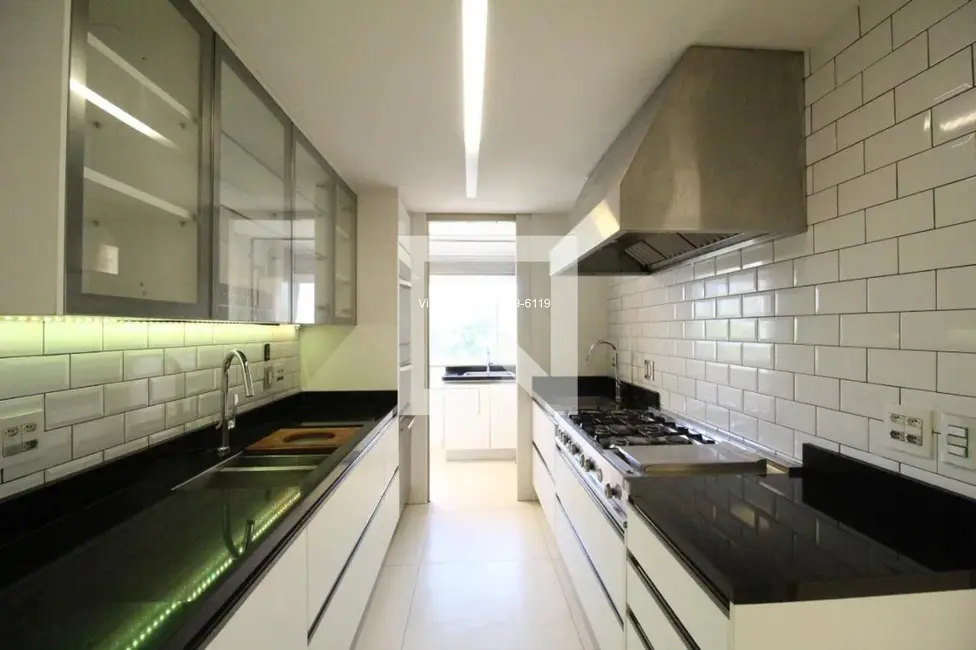 Apartamento com 4 quartos à venda, 150m2 em Rio De Janeiro - RJ - imagem 8 Foto 8 de Apartamento com 4 quartos à venda, 150m2 em Rio De Janeiro - RJ