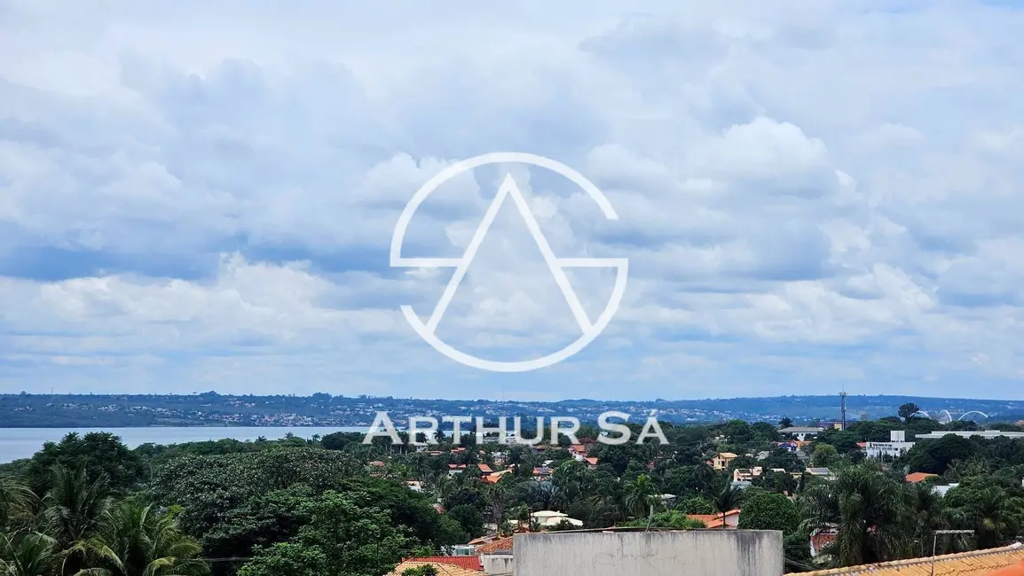 Casa com 4 quartos à venda, 1600m2 em Brasilia - DF - imagem 4 Foto 4 de Casa com 4 quartos à venda, 1600m2 em Brasilia - DF