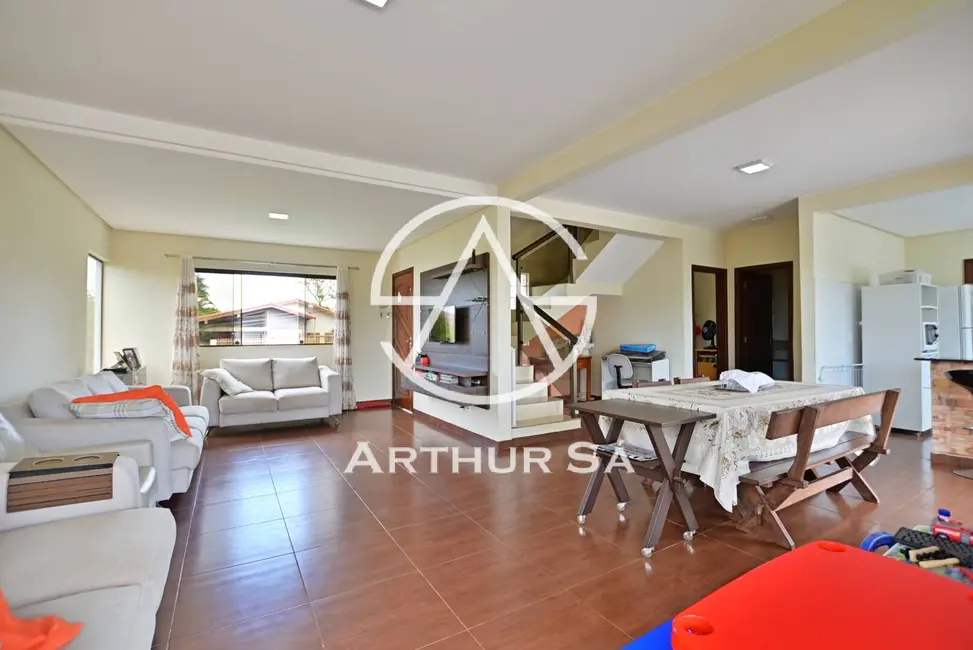 Casa com 4 quartos à venda, 1600m2 em Brasilia - DF - imagem 7 Foto 7 de Casa com 4 quartos à venda, 1600m2 em Brasilia - DF