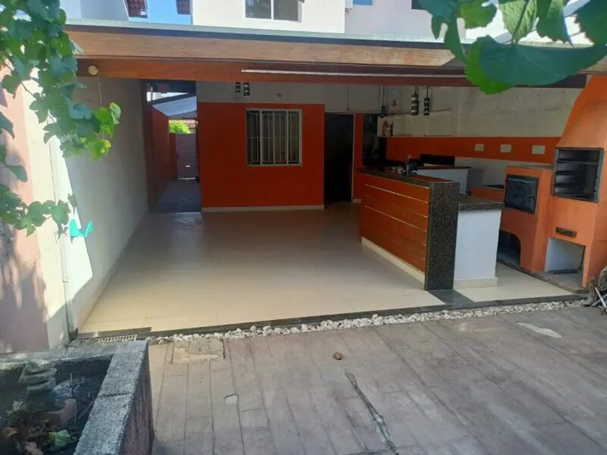 Foto 1 de Casa de Condomínio com 3 quartos à venda, 127m2 em Sao Jose Dos Campos - SP