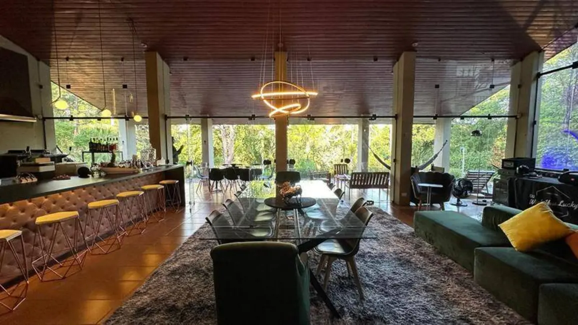 Casa com 4 quartos à venda e para alugar, 4312m2 em Sao Jose Dos Campos - SP - imagem 1 Foto 1 de Casa com 4 quartos à venda e para alugar, 4312m2 em Sao Jose Dos Campos - SP