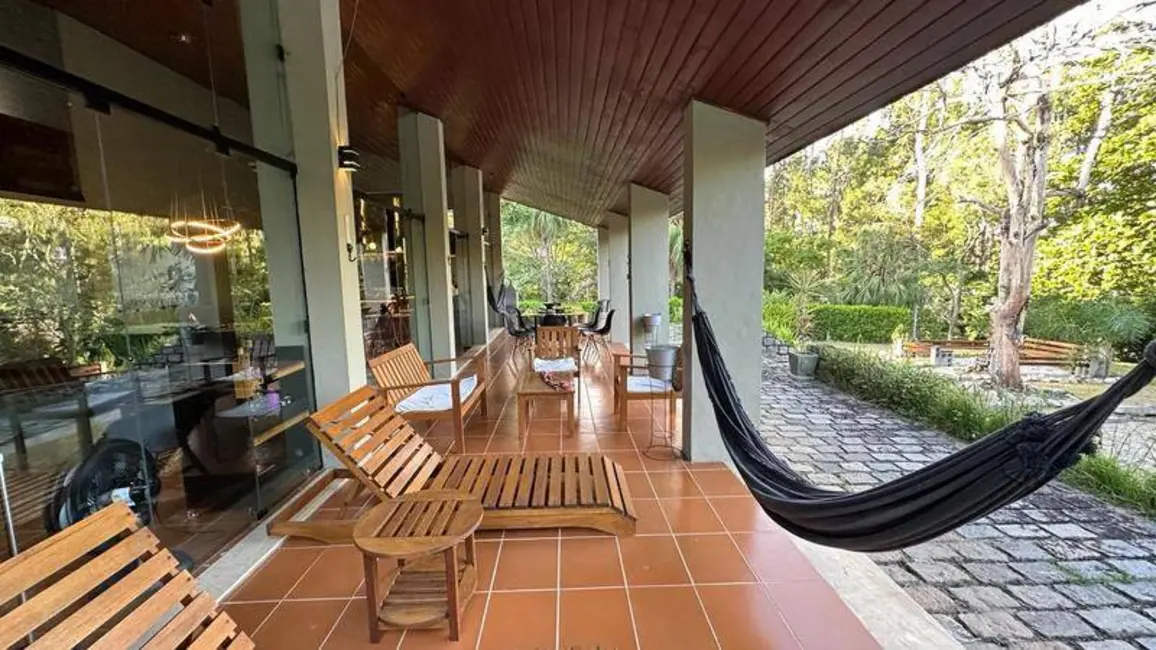 Casa com 4 quartos à venda e para alugar, 4312m2 em Sao Jose Dos Campos - SP - imagem 9 Foto 9 de Casa com 4 quartos à venda e para alugar, 4312m2 em Sao Jose Dos Campos - SP