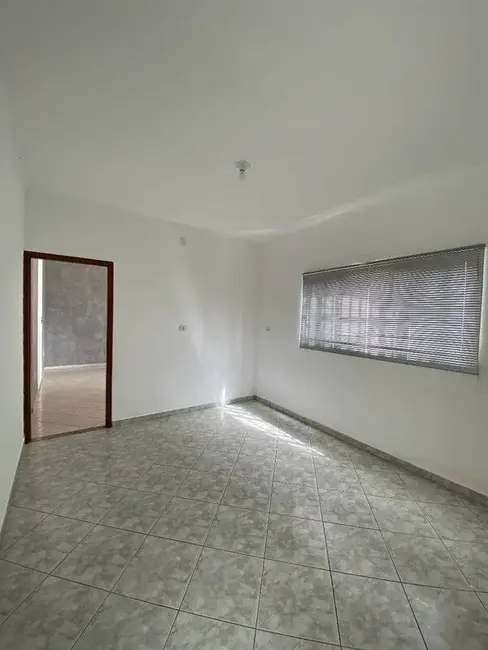 Casa com 3 quartos à venda, 172m2 em Sao Jose Dos Campos - SP - imagem 9 Foto 9 de Casa com 3 quartos à venda, 172m2 em Sao Jose Dos Campos - SP