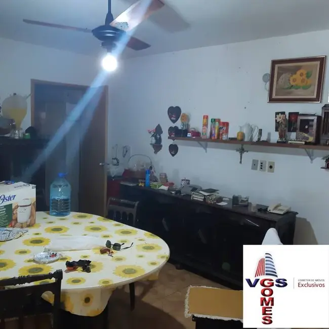 Foto 5 de Casa com 2 quartos à venda, 1000m2 em Sao Jose Dos Campos - SP
