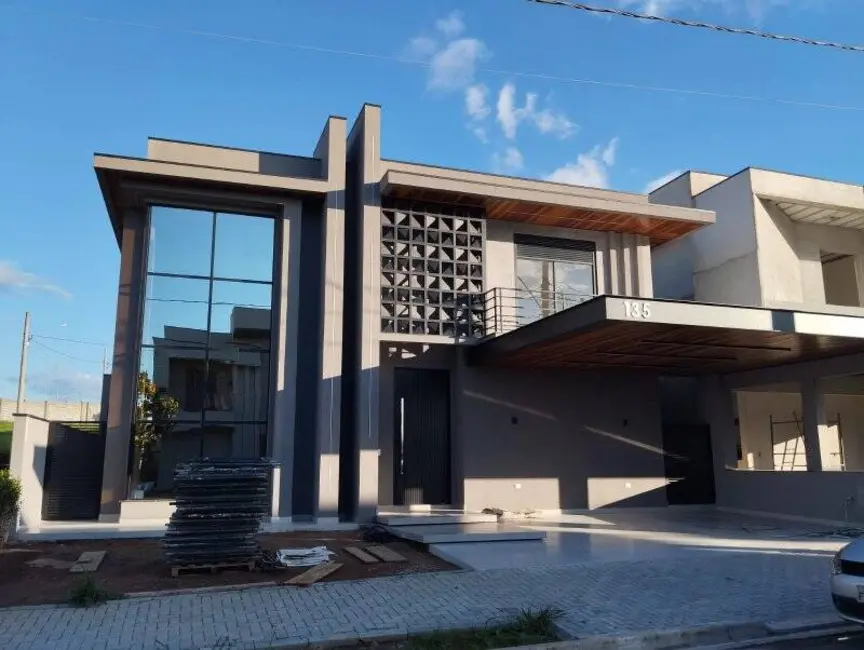 Sobrado com 3 quartos à venda, 280m2 em Sao Jose Dos Campos - SP - imagem 3 Foto 3 de Sobrado com 3 quartos à venda, 280m2 em Sao Jose Dos Campos - SP