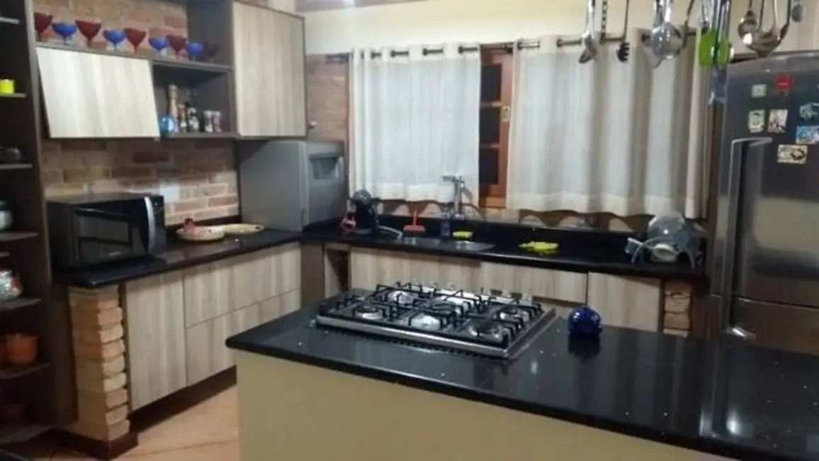 Casa com 4 quartos à venda, 1000m2 em Itupeva - SP - imagem 2 Foto 2 de Casa com 4 quartos à venda, 1000m2 em Itupeva - SP