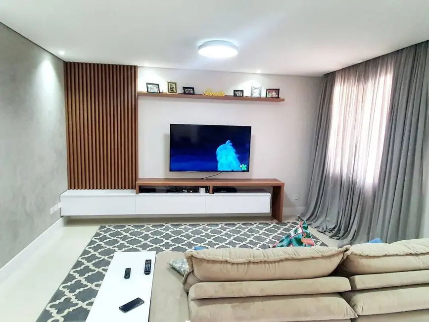 Foto 1 de Casa de Condomínio com 3 quartos à venda, 306m2 em Louveira - SP