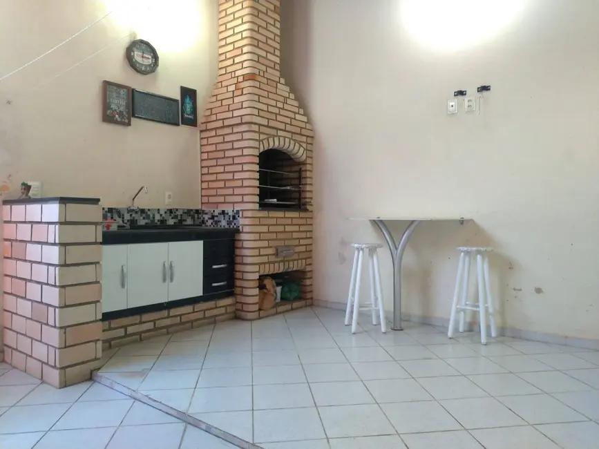 Casa com 3 quartos à venda, 143m2 em Parque da Represa, Jundiai - SP - imagem 4 Foto 4 de Casa com 3 quartos à venda, 143m2 em Parque da Represa, Jundiai - SP